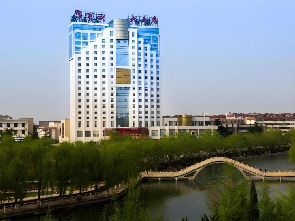 Feicheng Blossom Hotel Esterno foto