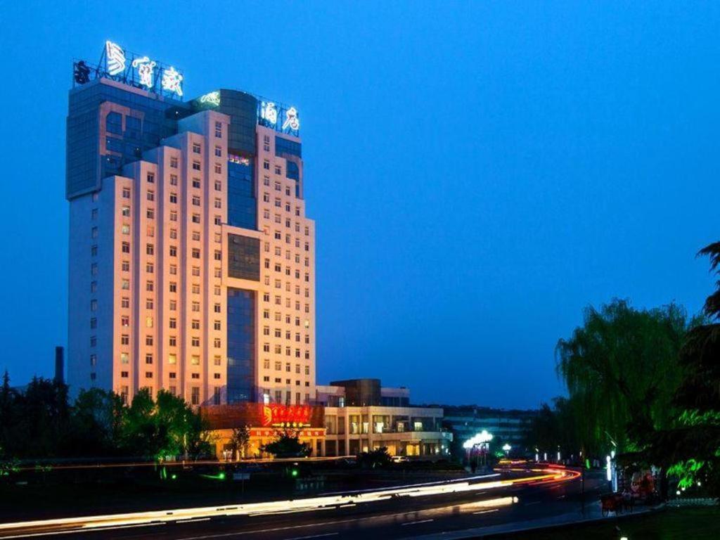 Feicheng Blossom Hotel Esterno foto