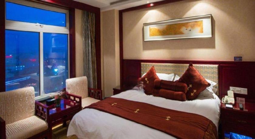 Feicheng Blossom Hotel Esterno foto