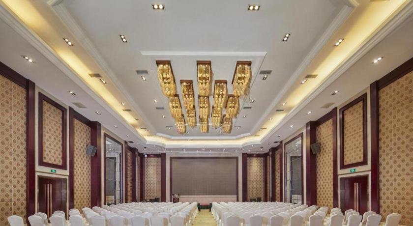 Feicheng Blossom Hotel Esterno foto