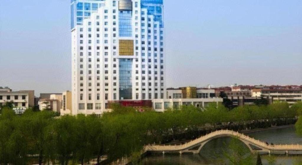 Feicheng Blossom Hotel Esterno foto