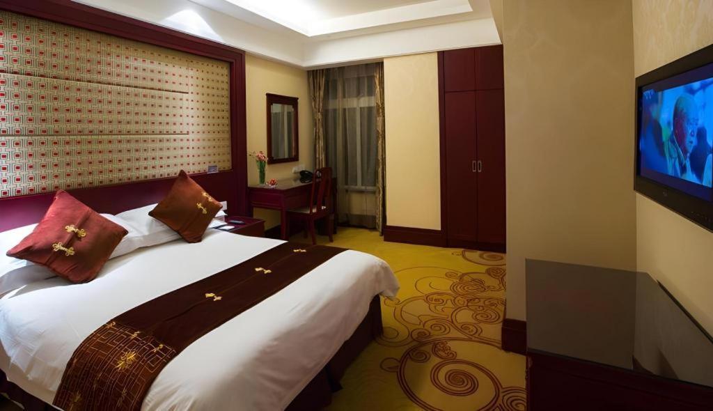 Feicheng Blossom Hotel Esterno foto
