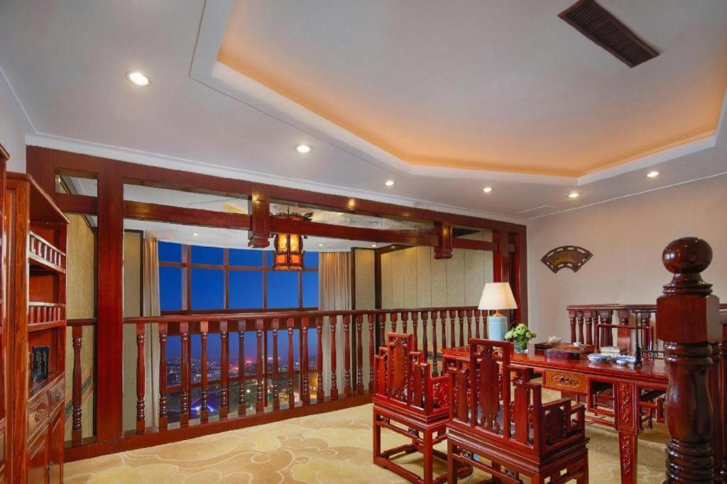 Feicheng Blossom Hotel Esterno foto